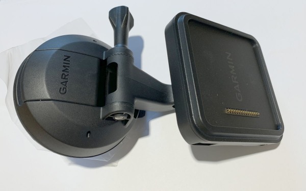 GPS Garmin Dēzl LGV1010